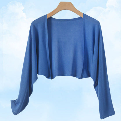 Strickjacke aus Leinenstrick mit Knöpfen