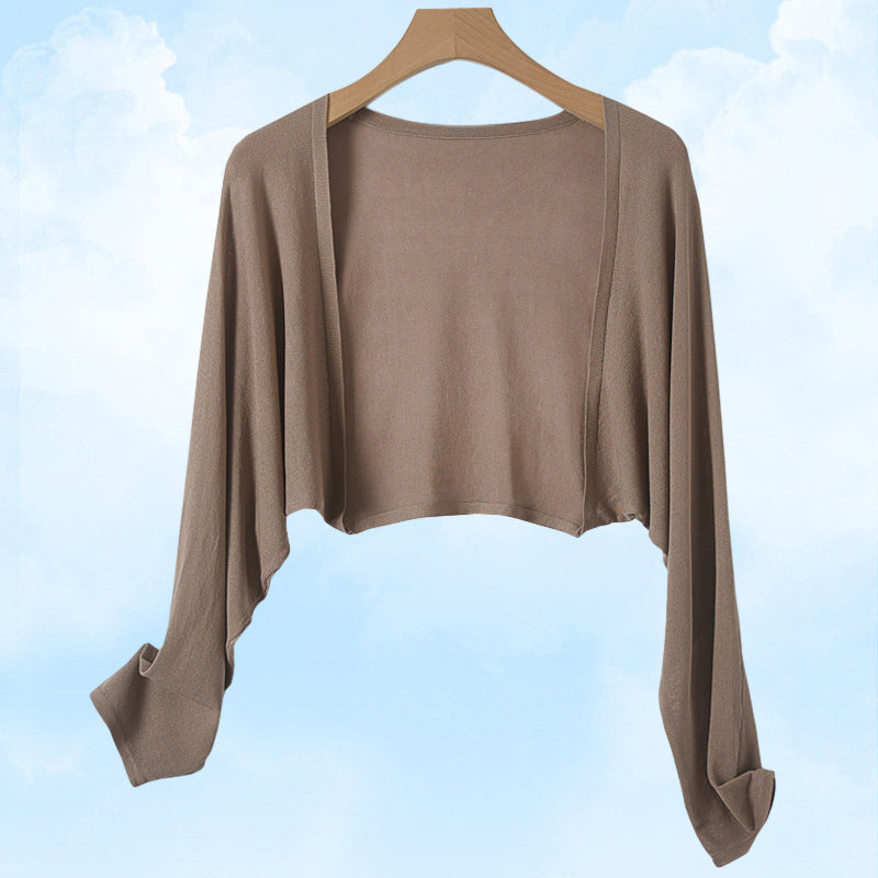 Strickjacke aus Leinenstrick mit Knöpfen