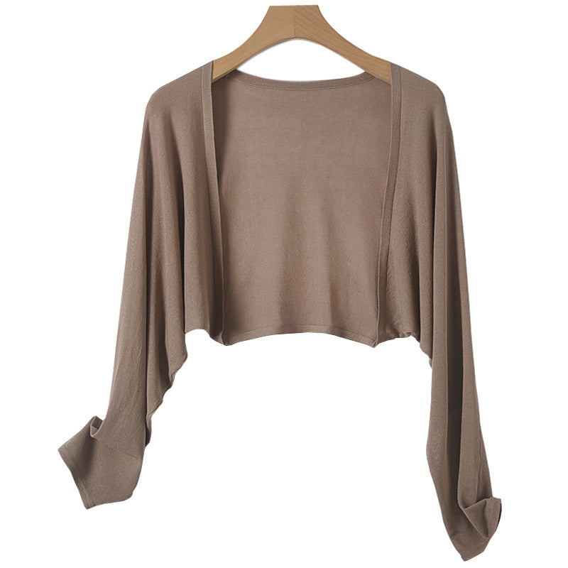 Strickjacke aus Leinenstrick mit Knöpfen