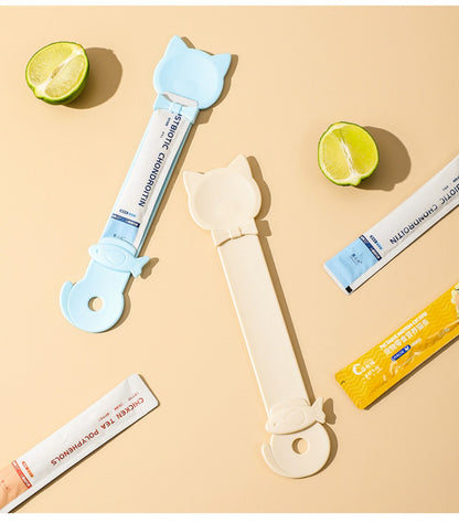 Sandsberg | Katzenfutterautomat mit langem Stiel