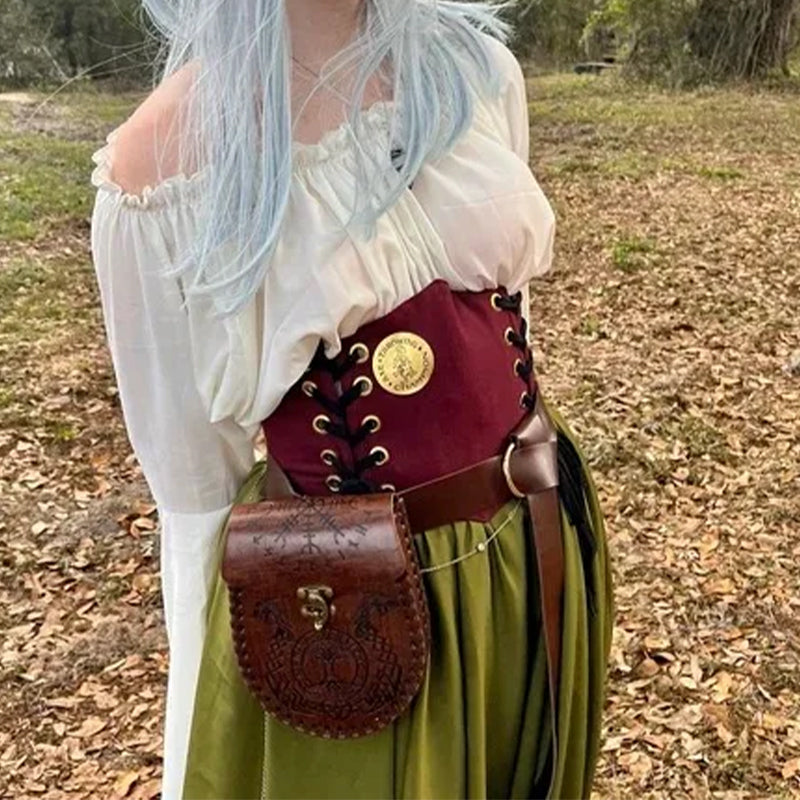 mittelalterliche nordische Gürteltasche aus geprägtem Leder