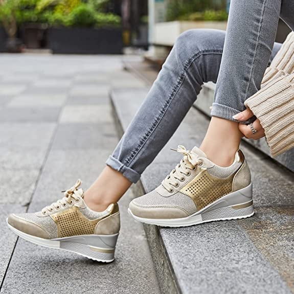 High Heel Sneakers mit Keilabsatz
