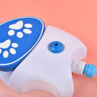 Sandsberg | Automatischer Wasserspender für Haustiere mit Fußdruck im Freien