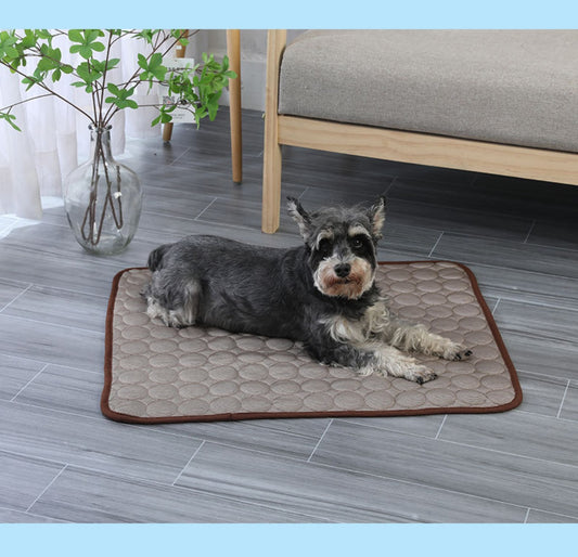 Sandsberg | Haustier atmungsaktiv Anti-Rutsch Anti-Biss Eis Seide Pad