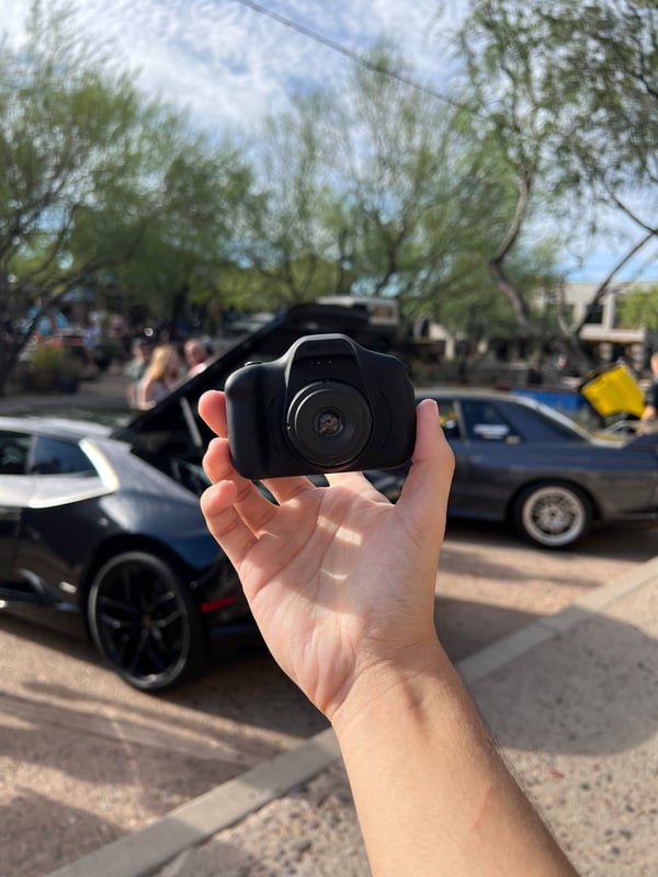 RetroPix Minikamera | Digitale Filmkamera | Kostenlose Speicherkarte | Direkte Übertragung auf Mobiltelefon