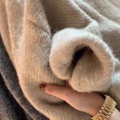 Warme dicke Strickjacke