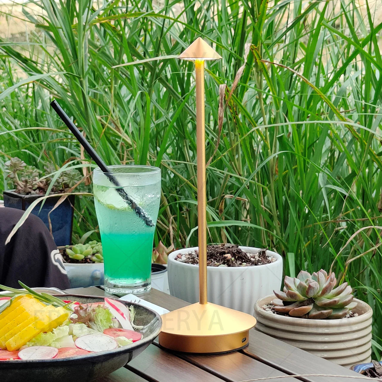 Wiederaufladbare Tischlampe Kreative Esszimmer Touch Led Pina pro Tischlampe Hotel Bar Kaffee Schreibtischlampe Dekorative Schreibtischlampe