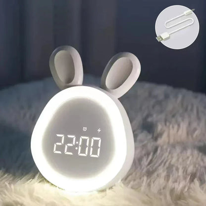 Niedlicher Kinder Wecker mit LED-Anzeige, Nachtlicht und Alarm – Hasenform für Jungen und Mädchen, Ideal für Kinderzimmer und sanftes Aufwachen