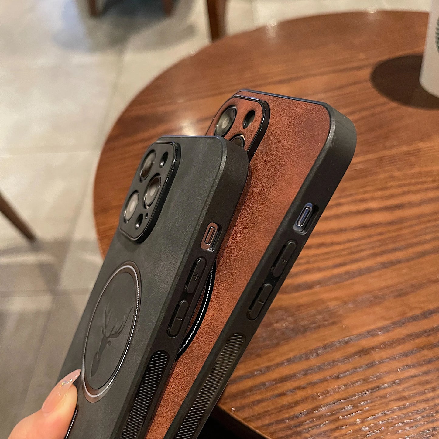 Luxus Hirschleder Apple iPhone Hülle | Magnetische Handyhülle, Kabellose Case, MagSafe, Wireless-Laden, Schutzhülle, Cover iPhone 15, 14, 13 Pro Max Plus