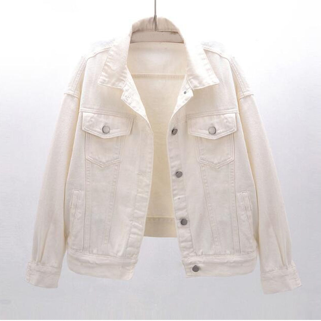 Kurze und fröhliche Jeansjacke Herbst