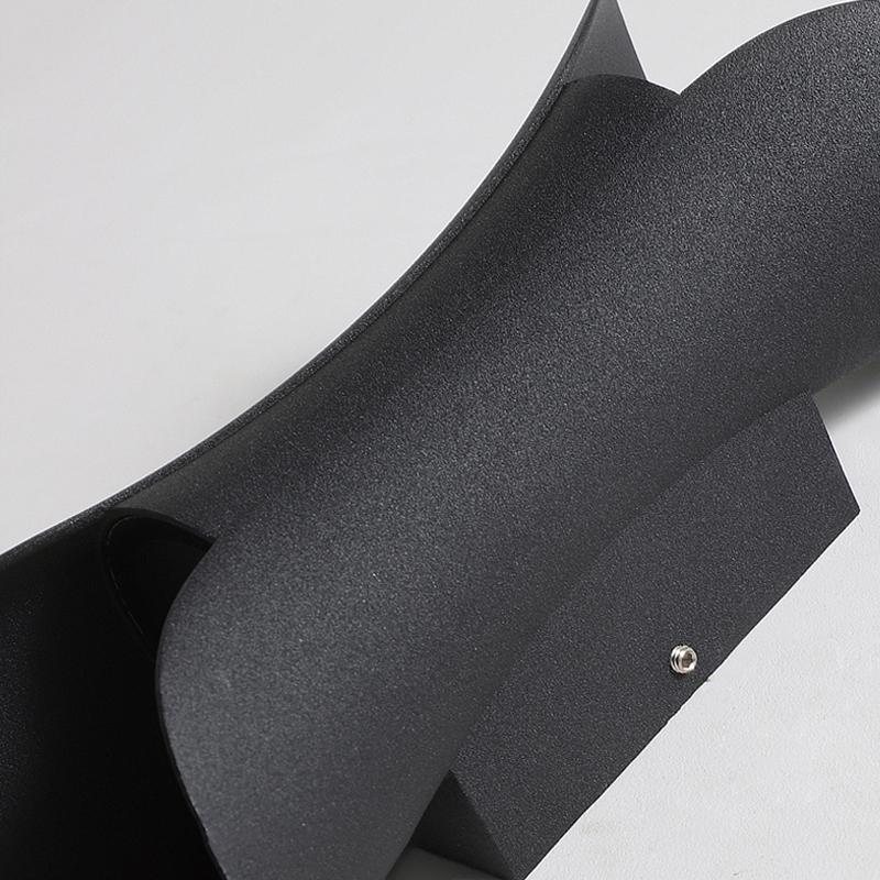 Wasserdichte LED-Außenwandleuchte mit Up- und Down-Beleuchtung