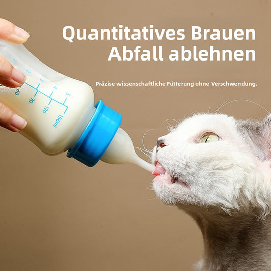 Sandsberg | Neugeborenes Kätzchen Flasche